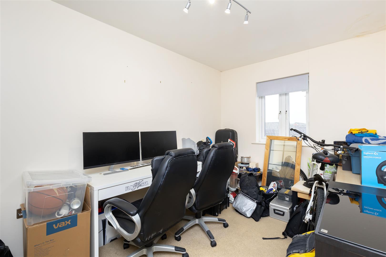 2 bed property in Main Street, Chorley